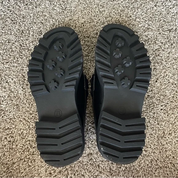 a new day Black & Gold Chain Loafer/Platform Shoes - Picture 5 of 5